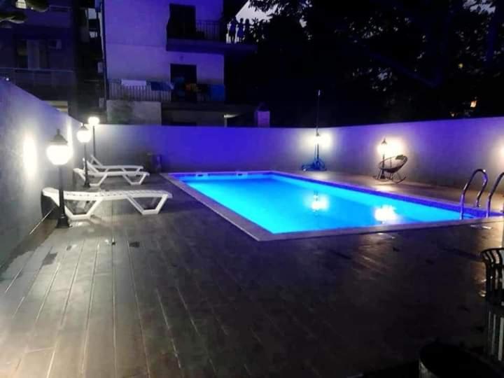 Cozy House Hotell Kobuleti Eksteriør bilde